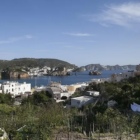 Salvatore 6 Holiday home Ponza